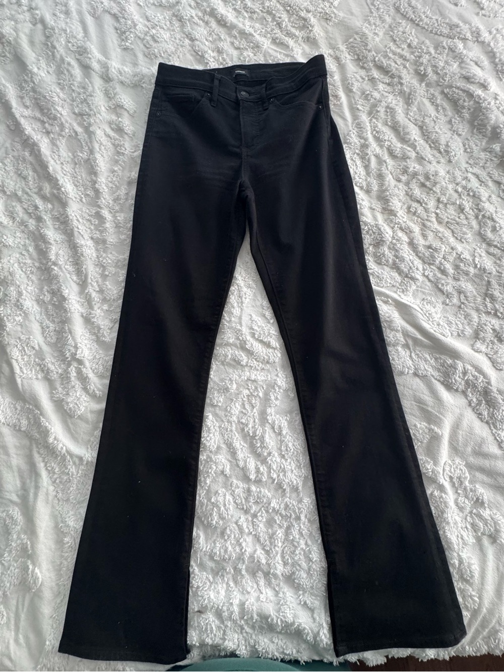 Express Women’s Mid Rise Skyscraper Jeans - Black
